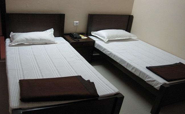 Dwaraka Inn Haiderabad Kamer foto