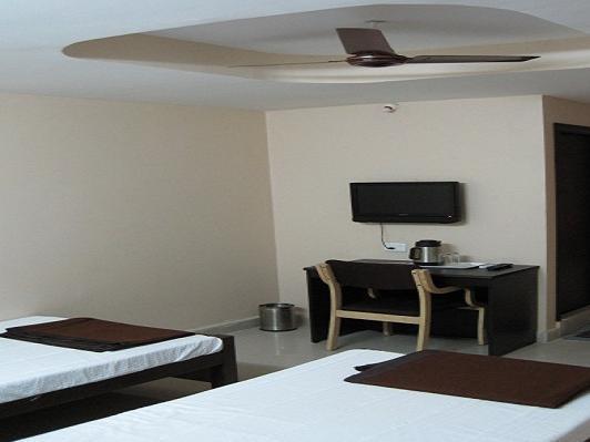 Dwaraka Inn Haiderabad Buitenkant foto
